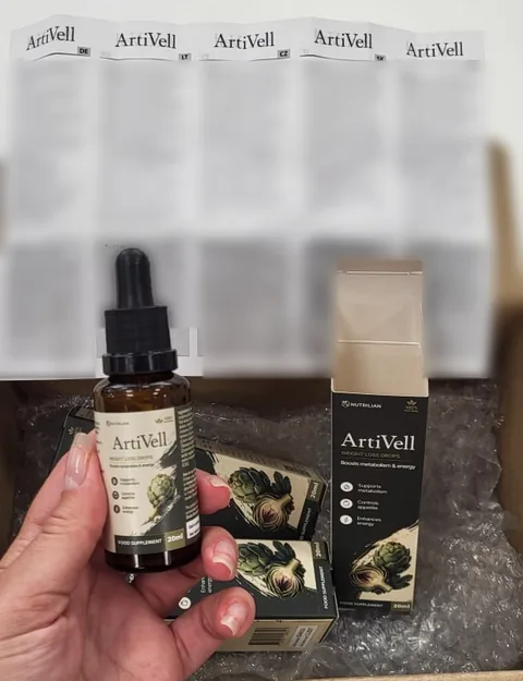 Frasco e caixa aberta do ArtiVell com folheto multilingue